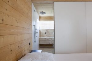 Ein Bad aus Holz