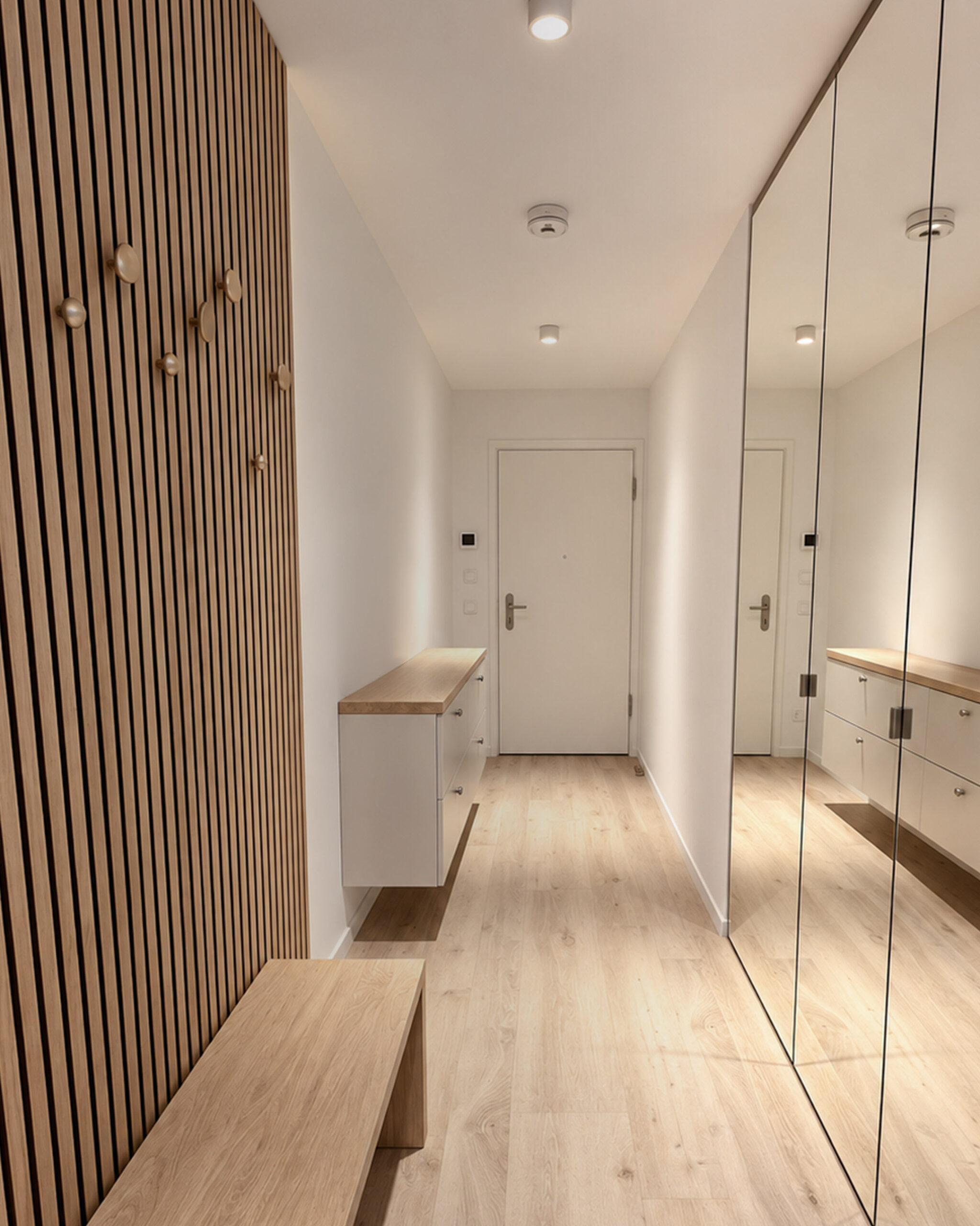 Eingangsbereich und Garderobe
